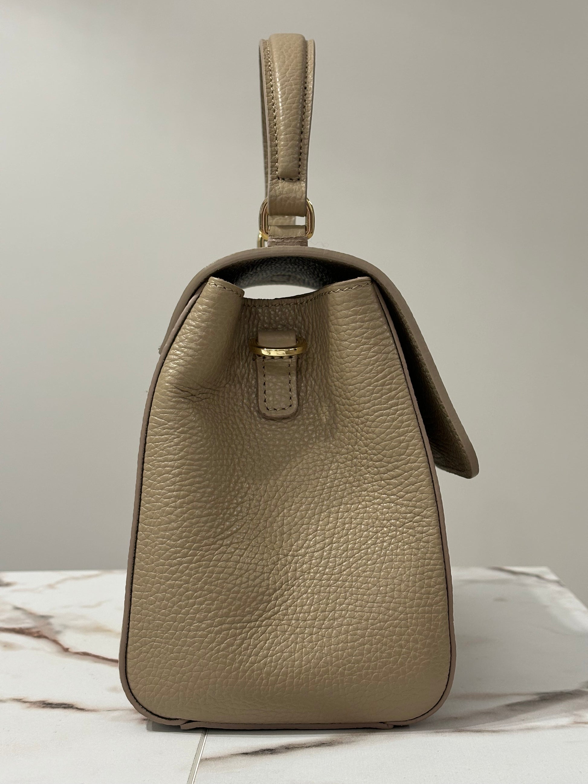 Florence Bag Taupe vista laterale – borsa in pelle taupe Made in Italy MICHITA