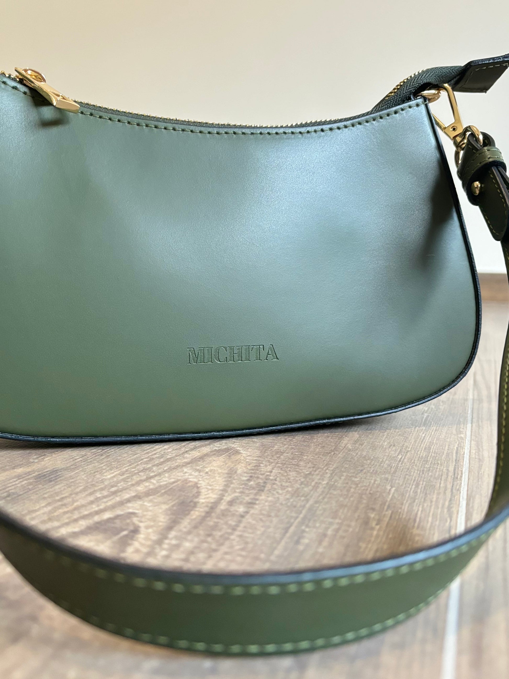 logo michita bag verde militare